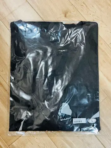 [ 미개봉 새상품 ] 도작재연 suis 디자인 T셔츠 L 요루시카