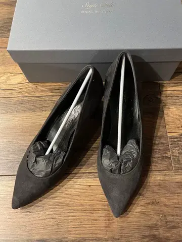 [새상품] 스타일 델리 펌프스 22.5cm 라이트 블랙