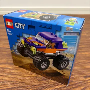 미개봉품 LEGO 60251 시티 파워풀 몬스터 트럭