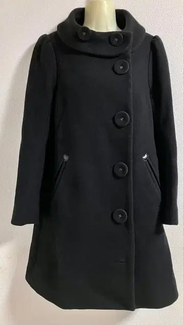 프랑슈리페 메텔 코트