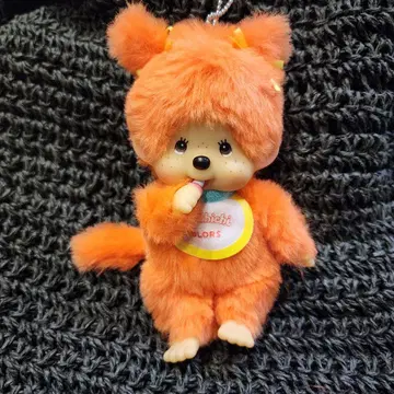 몬치치 COLORS 오렌지 여아 키체인 하자 있음