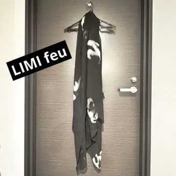[ 새상품급 ] LIMI feu 리미푸 스톨 머플러
