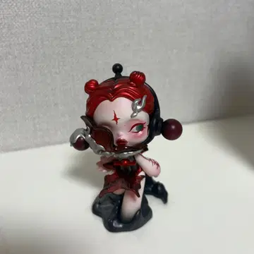 POP MART SKULL-PANDA The Angel 피규어