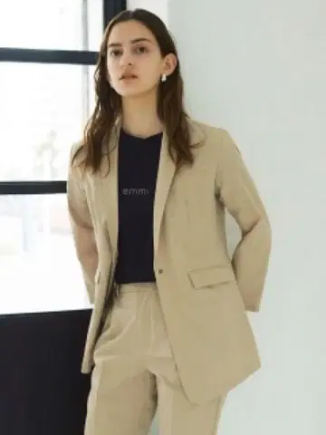 뉴발란스 met24 여성용 발수 테일러드 자켓