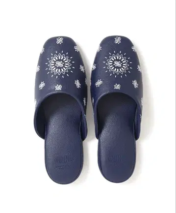 BANDANA SLIPPERS 반다나 슬리퍼