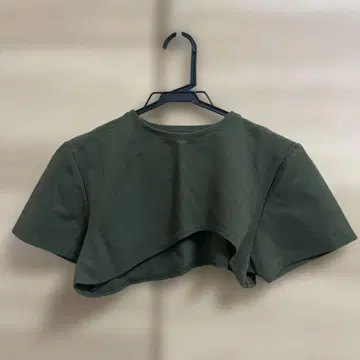 AMERI 반팔 티셔츠 올리브