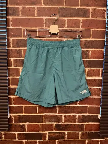 THE NORTH FACE 틸 숏팬츠