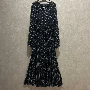 유나이티드 애로우즈 도트 플리츠 맥시 원피스 블랙