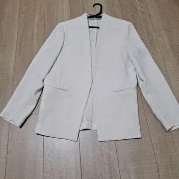 띠어리 럭스 노카라 자켓