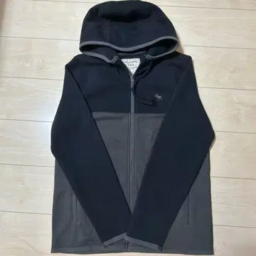 새상품 Abercrombie & Fitch 플리스 자켓 S