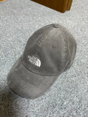 THE NORTH FACE 코듀로이 캡 그레이