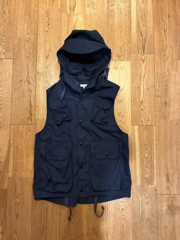 Engineered Garments 필드 베스트