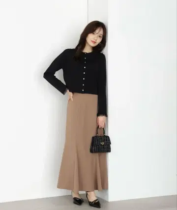 [새상품] PROPORTION BODY DRESSING 머메이드 스커트