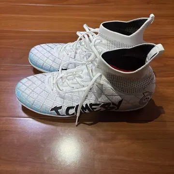 축구 트레이닝 슈즈