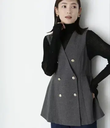 NATURAL BEAUTY BASIC 메탈 버튼 페플럼 베스트