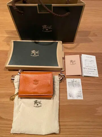 미사용 새상품 일비종떼 3단 폴더형 지갑