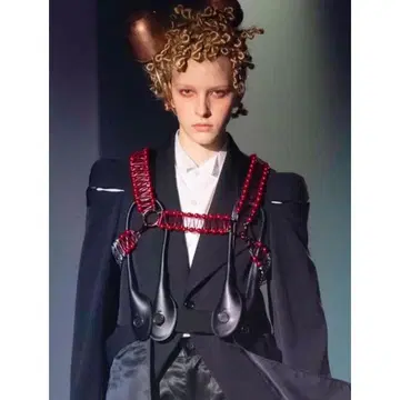 25SS noir kei ninomiya 핑 펄 하네스