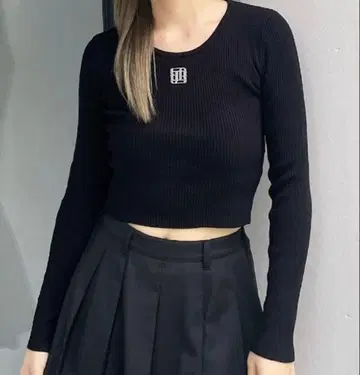 GYDA 플레이트 니트탑