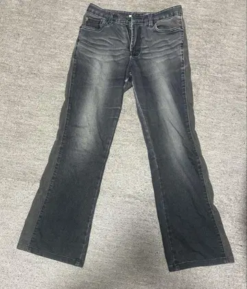 다크 그레이 플레어 데님 팬츠