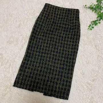 새상품급 BEATINGHEART 롱 타이트 스커트
