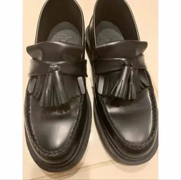 Dr. Martens ADRIAN 블랙 로퍼 UK4