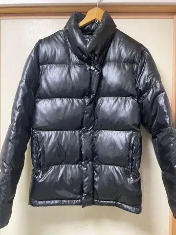 (레어) 펜필드 광택 다운 자켓 로고 자수 M (L 상당) 블랙