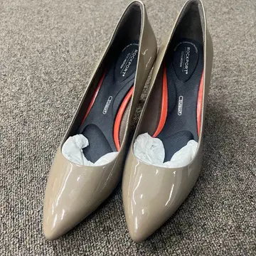 미사용 새상품! ROCKPORT 베이지 하이힐 펌프스 25cm