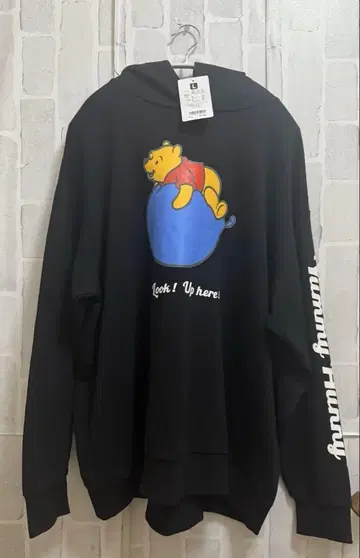 새상품 Disney 디즈니 곰돌이 푸 후드티 L 사이즈