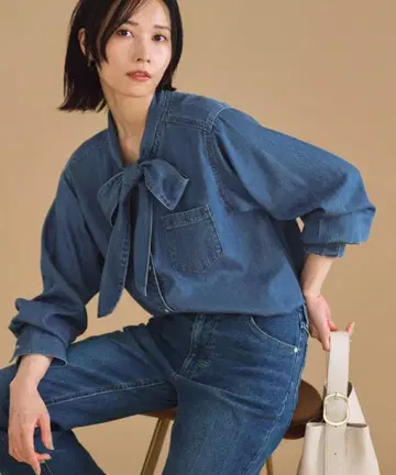 택 포함 새상품 셀룰로오스 혼방 데님 보타이 블라우스