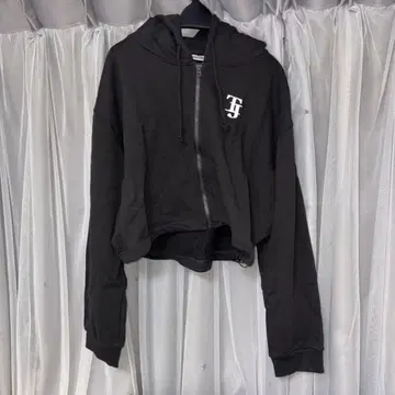 Travis Japan VIIsual 후드티