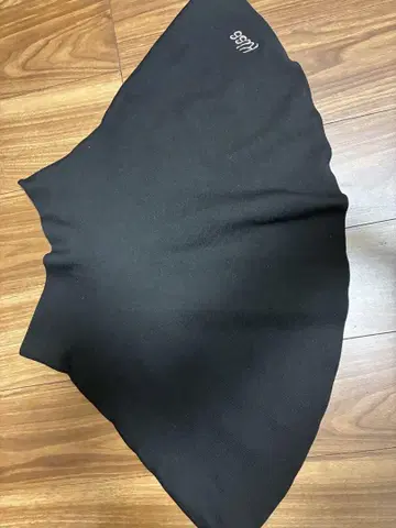 Kiss on the green 니트 플레어 스커트 블랙