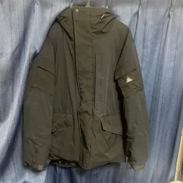 TIGORA by BEAMS DESIGN 택티컬 다운 자켓