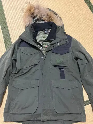 [밀레] 남성 내피 부착 고어텍스 자켓 (MLIWJ001)