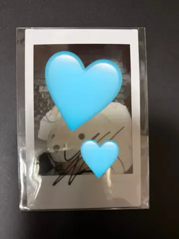 ATEEZ 윤호 사인 포함 폴라로이드 사진