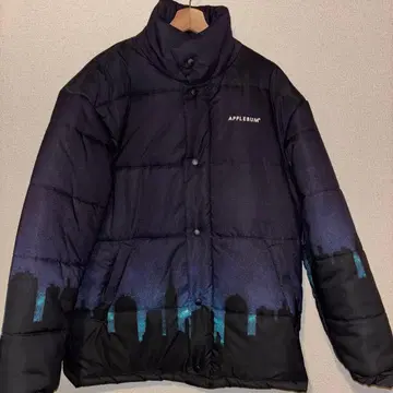 APPLEBUM Nas 자켓