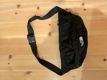 The North Face 바디백 블랙