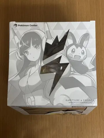 포켓몬 센터 카밀레 & 에몽가 피규어