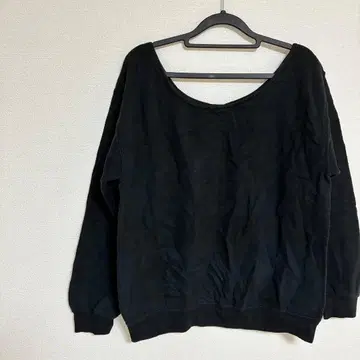 오프숄더 블랙 긴팔 맨투맨 속기모 여성용 해외 구제 의류