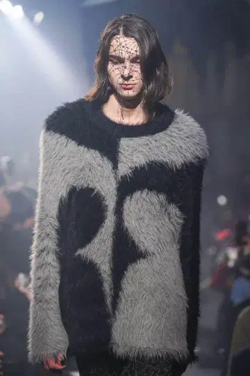 masu24aw m 샤기 스웨터