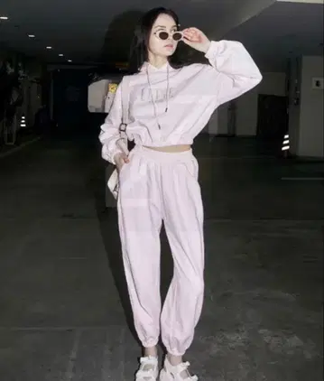 epine 맨투맨 셋업 핑크