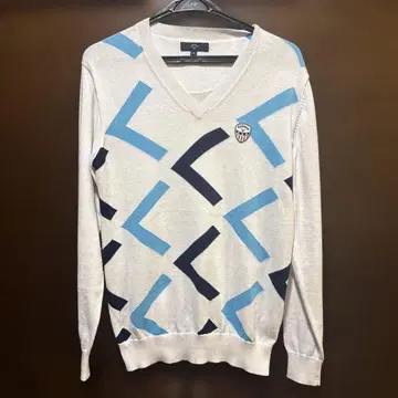 캘러웨이 V넥 스웨터 M 사이즈