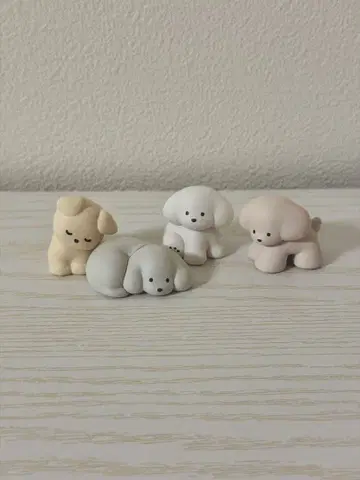 테라오카 나츠미 다양한 강아지 피규어 4종 세트