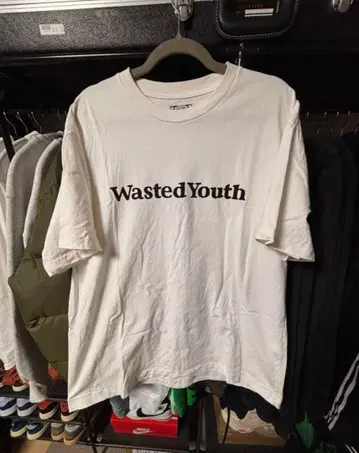 [ 겨울 한정 가격 ] Wasted youth T셔츠 정품 택