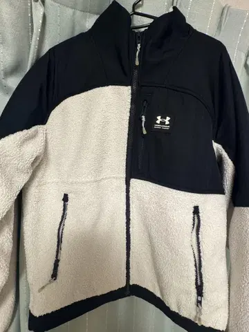 언더아머 플리스 자켓