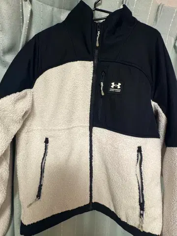 언더아머 플리스 자켓