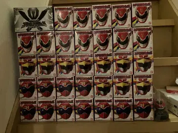 가격 인하! 슈퍼 전대 마스크 컬렉션 빨간색의 전설 36개 컴플리트 세트