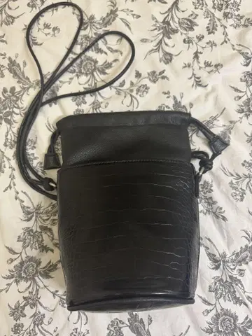 크로커다일풍 숄더백