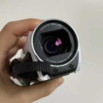 새상품] canon ivis hf r800 (vixia 800) 화이트 | 브랜드 중고