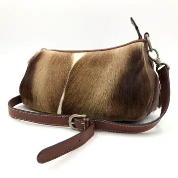 [컨디션 최상] 카로세 숄더백 송치 가죽 브라운 토끼