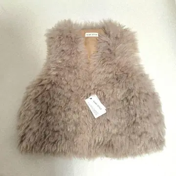 새상품 SUMi STYLE 페이크 토스카나 베스트 페이크 퍼